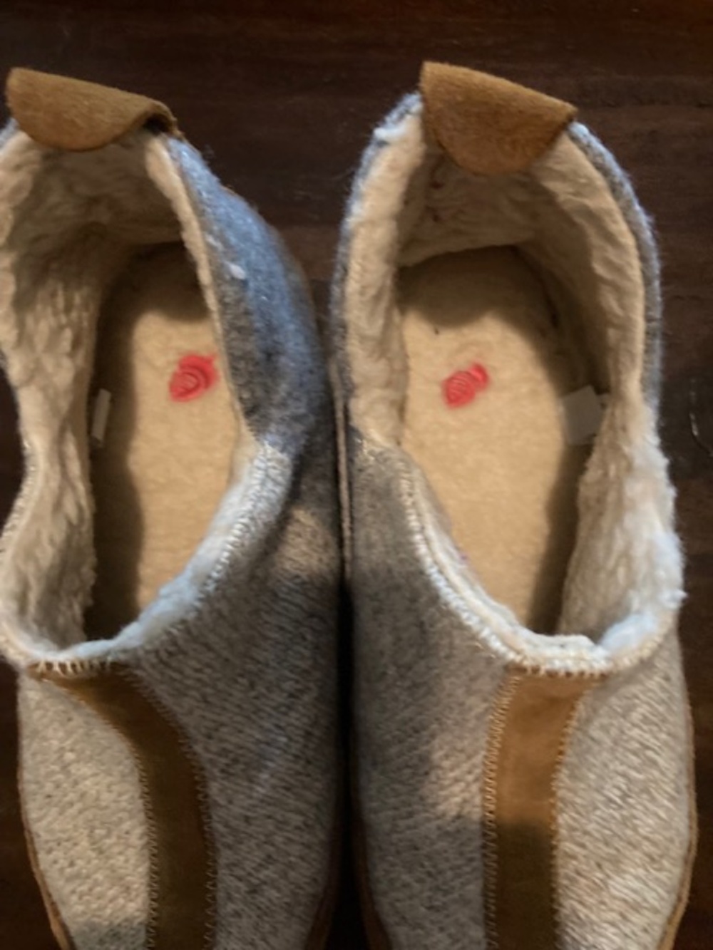 Acorn Slippers - Picture 3 of 4